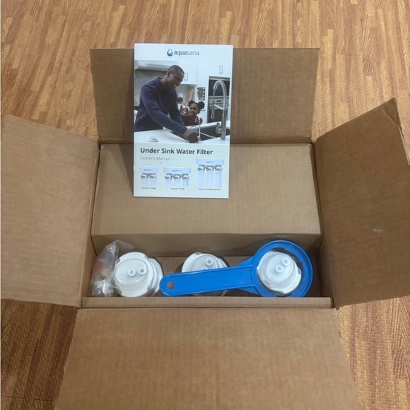 NIOB Aquasana Water Filtration System - Picture 2 of 3